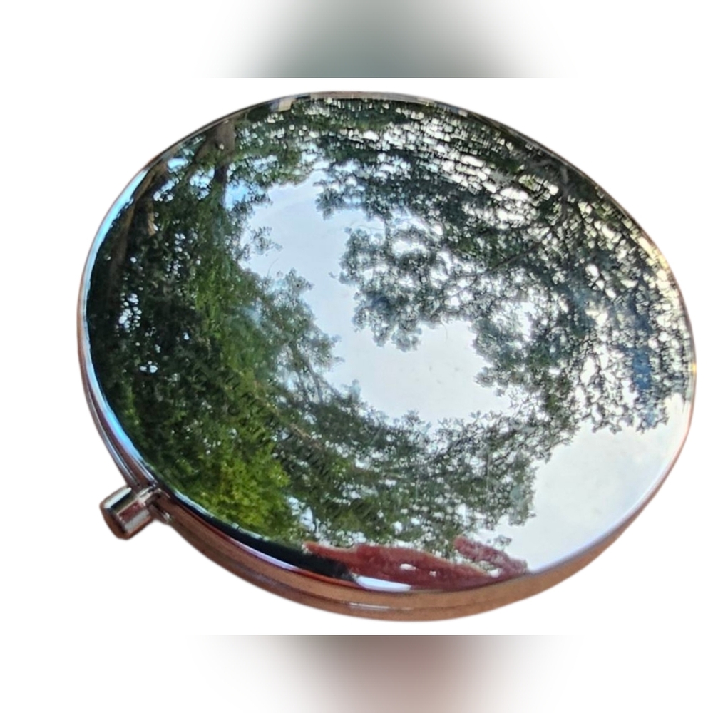 'I'm A Weirdo' Gray and Yellow Crown Compact Mirror 2.75" D. Riverdale/Netflix - Picture 5 of 8